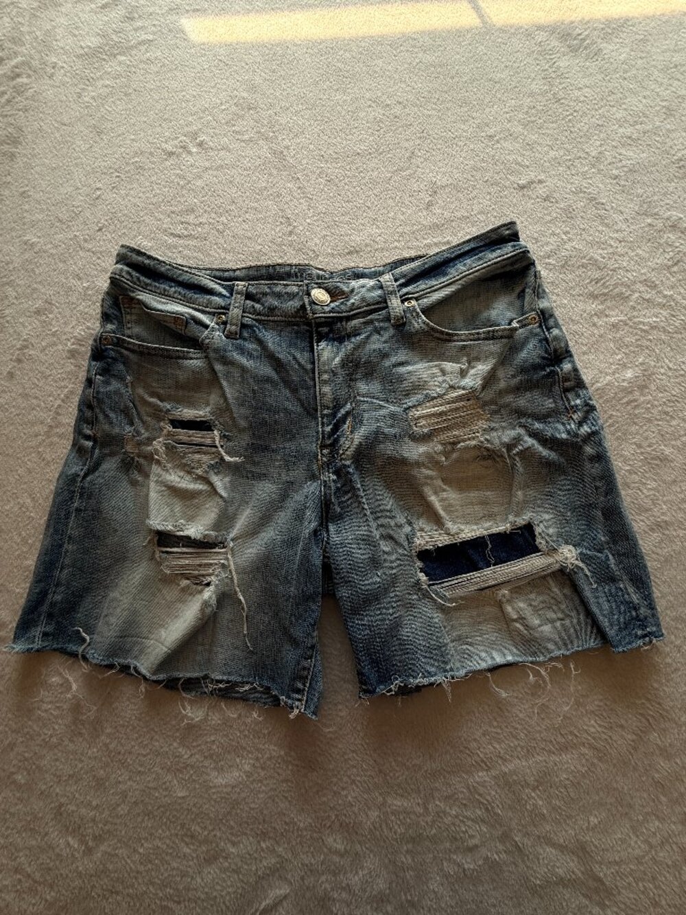 Maurices Distressed Midrise Jean Shorts Womens Size 14 Cutoffs Destroyed Grunge